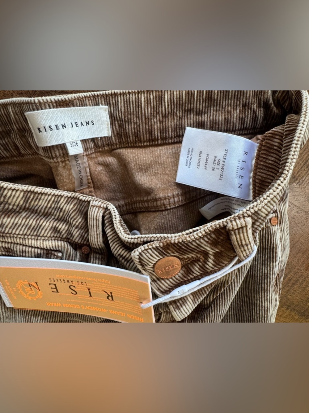Risen Wide Leg Jeans in Mocha - Picture 6 of 8